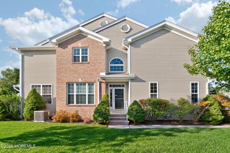 60 Wlodarczyk Place