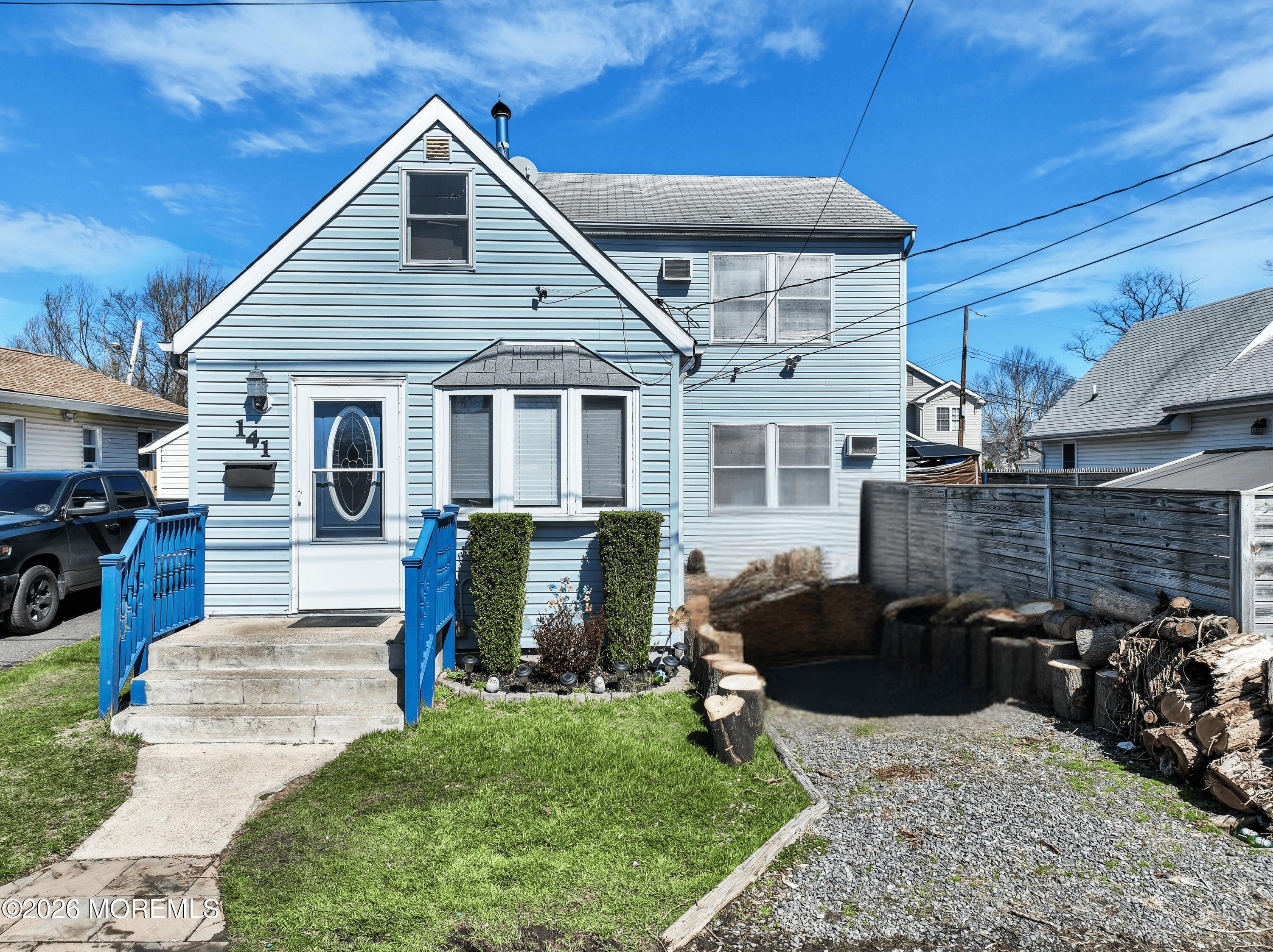 Image 1: 141 7th St