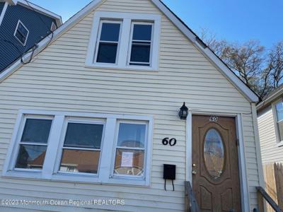 60 Center Avenue