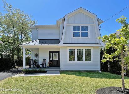 90 Maple Avenue