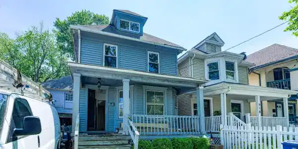 916 Monroe Avenue