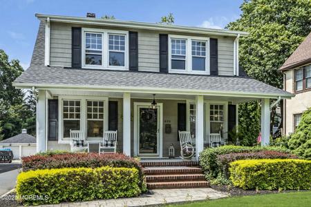439 River Road