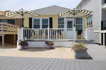 109 Boardwalk