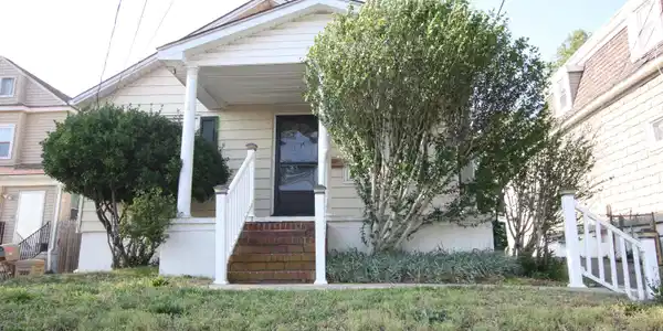 218 River Street