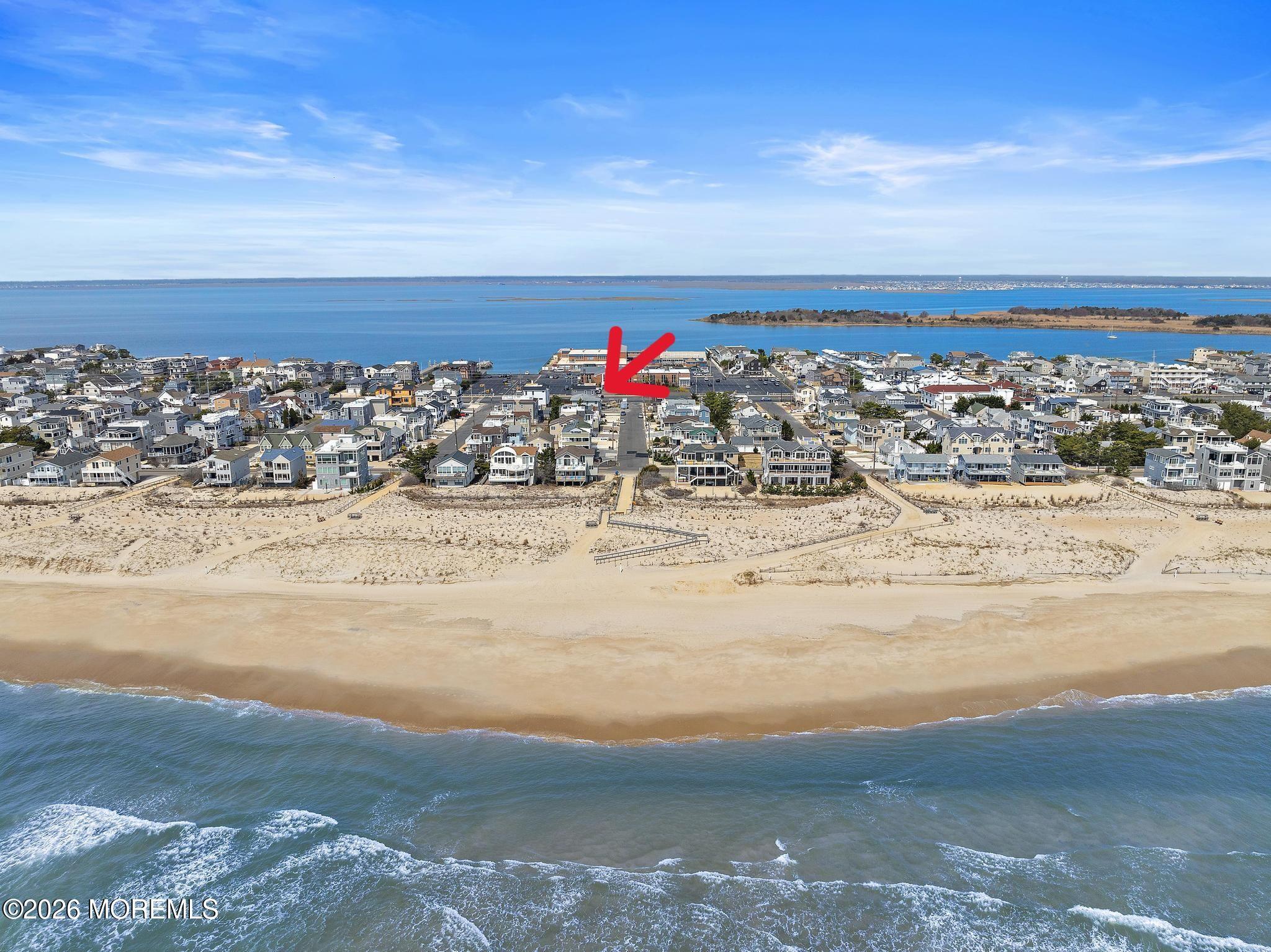 Image 2: Aerial 2 E 47th (17)