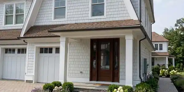 8 Lauriston Court