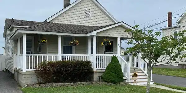 44 Riverdale Avenue