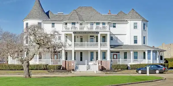 200 Monmouth Avenue Unit 6