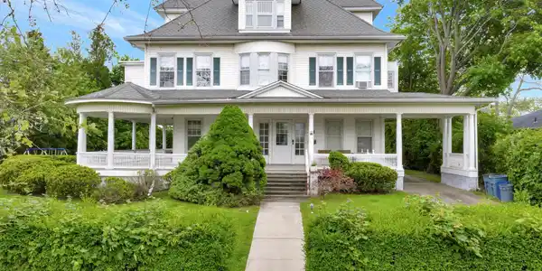 56 Sydney Avenue