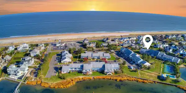 100 Seaview Avenue Unit 1-10a
