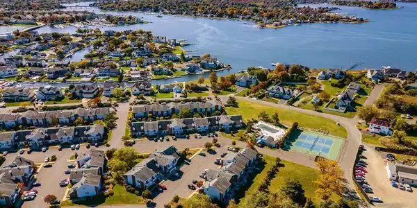 25 Meadow Avenue Unit 90
