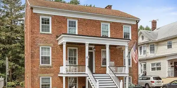 162 Broad Street