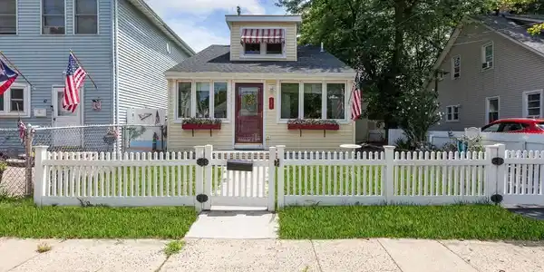 44 Morningside Avenue