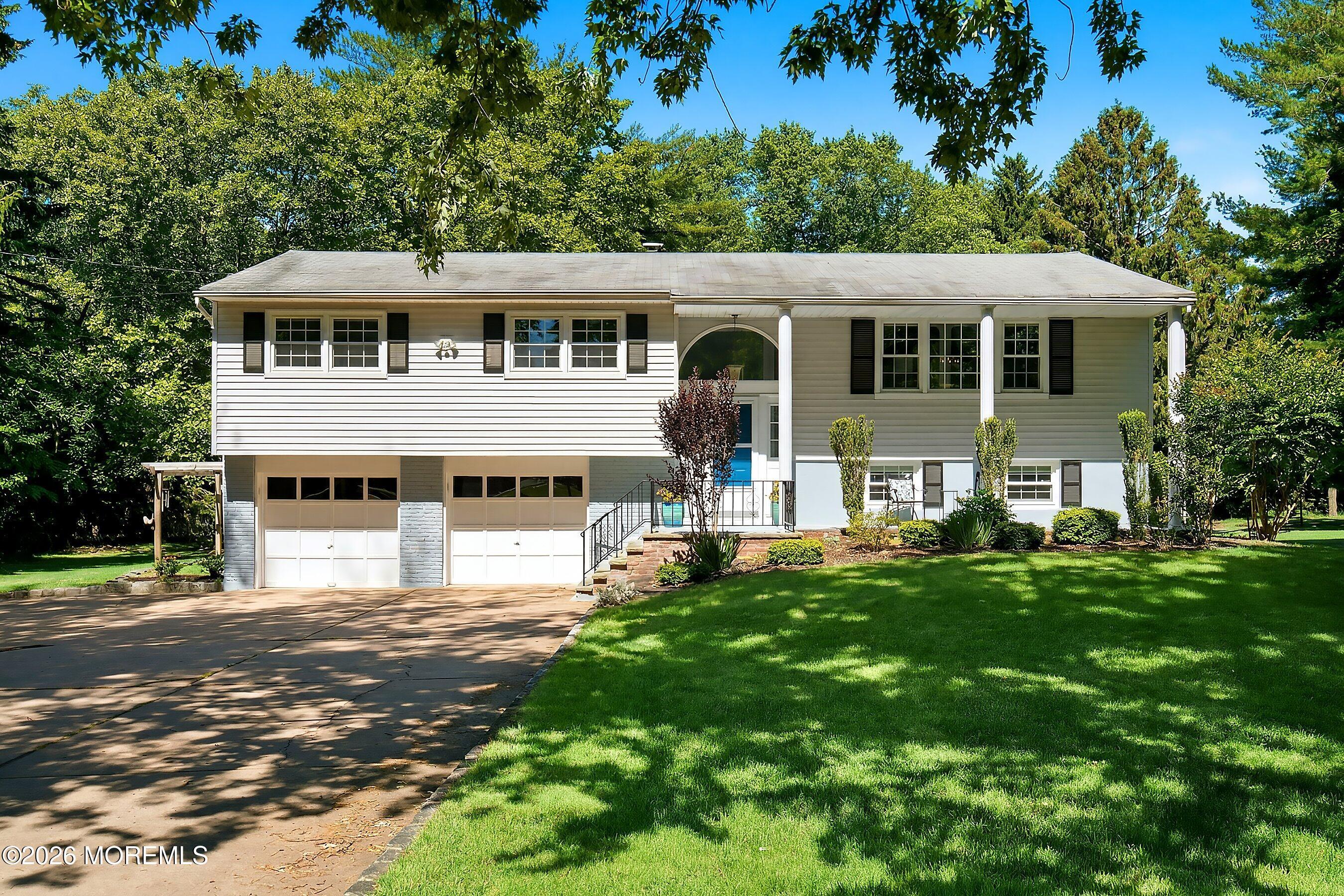 Image 1: Front of house