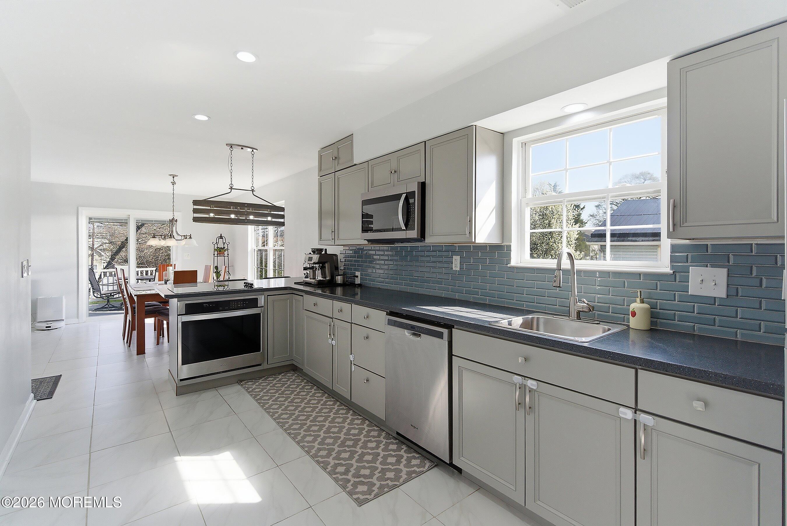 Image 2: 14-Kitchen 1A