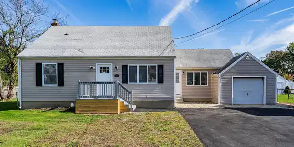 634 Bray Avenue