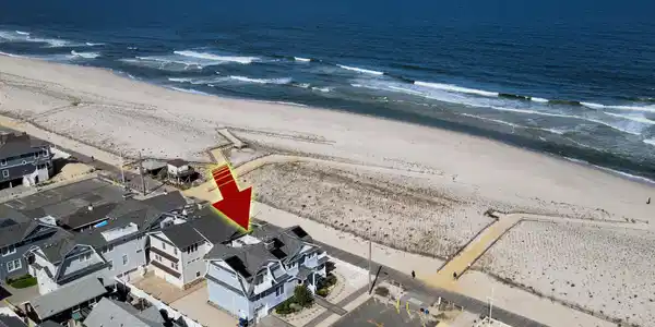 1206 Oceanfront
