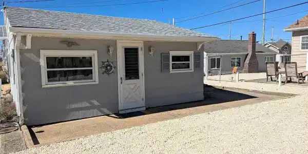 22 E Pelican Way
