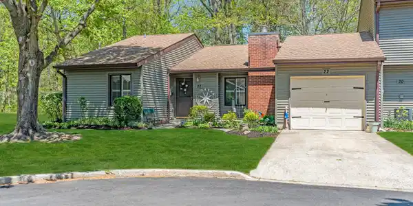 22 Andover Court
