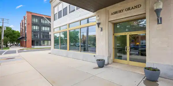 501 Grand Avenue Unit 605 / 6E