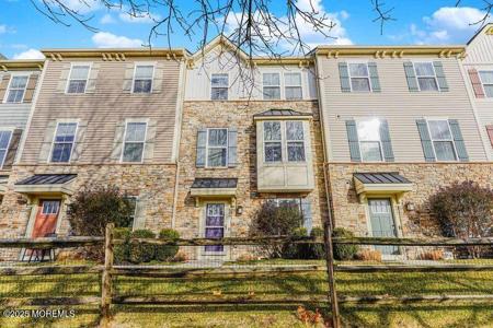 606 Bayside Court Unit 606