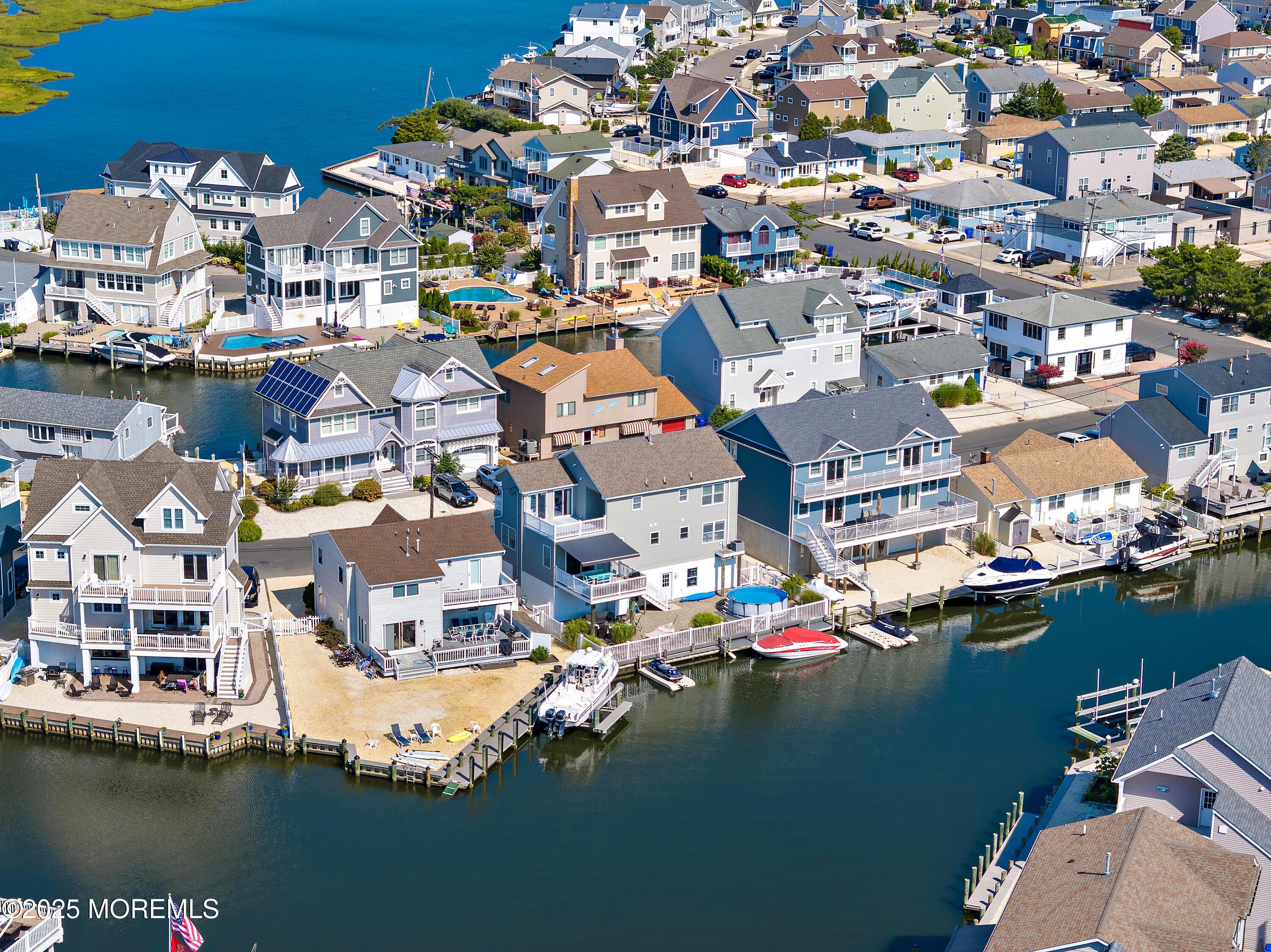 Image 2: 309 Ormond Drive (7)
