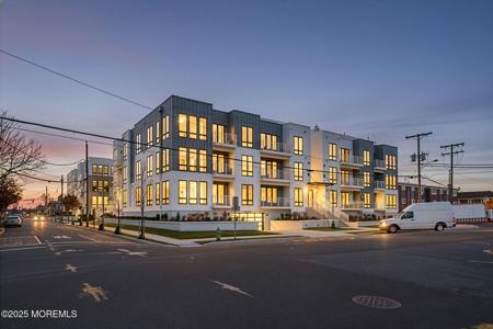 215 2nd Avenue Unit #103