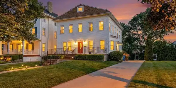 57 Hathaway Avenue