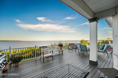 23 Lighthouse Drive