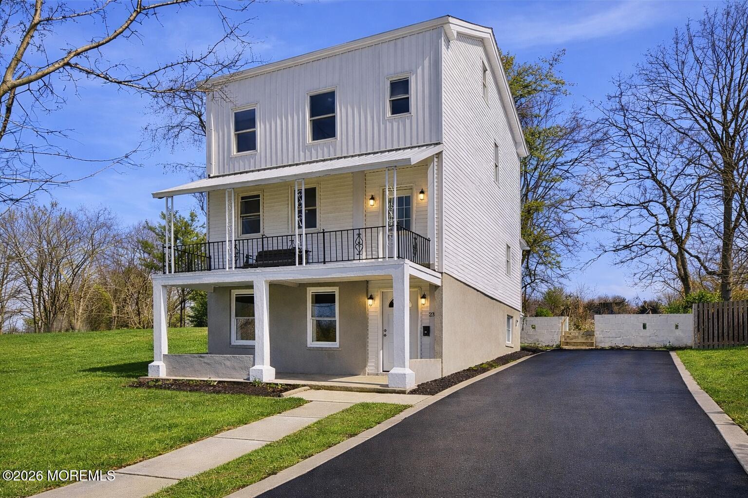 Image 1: D1CC4331-6624-4BDC-908A-F26456DE2E29