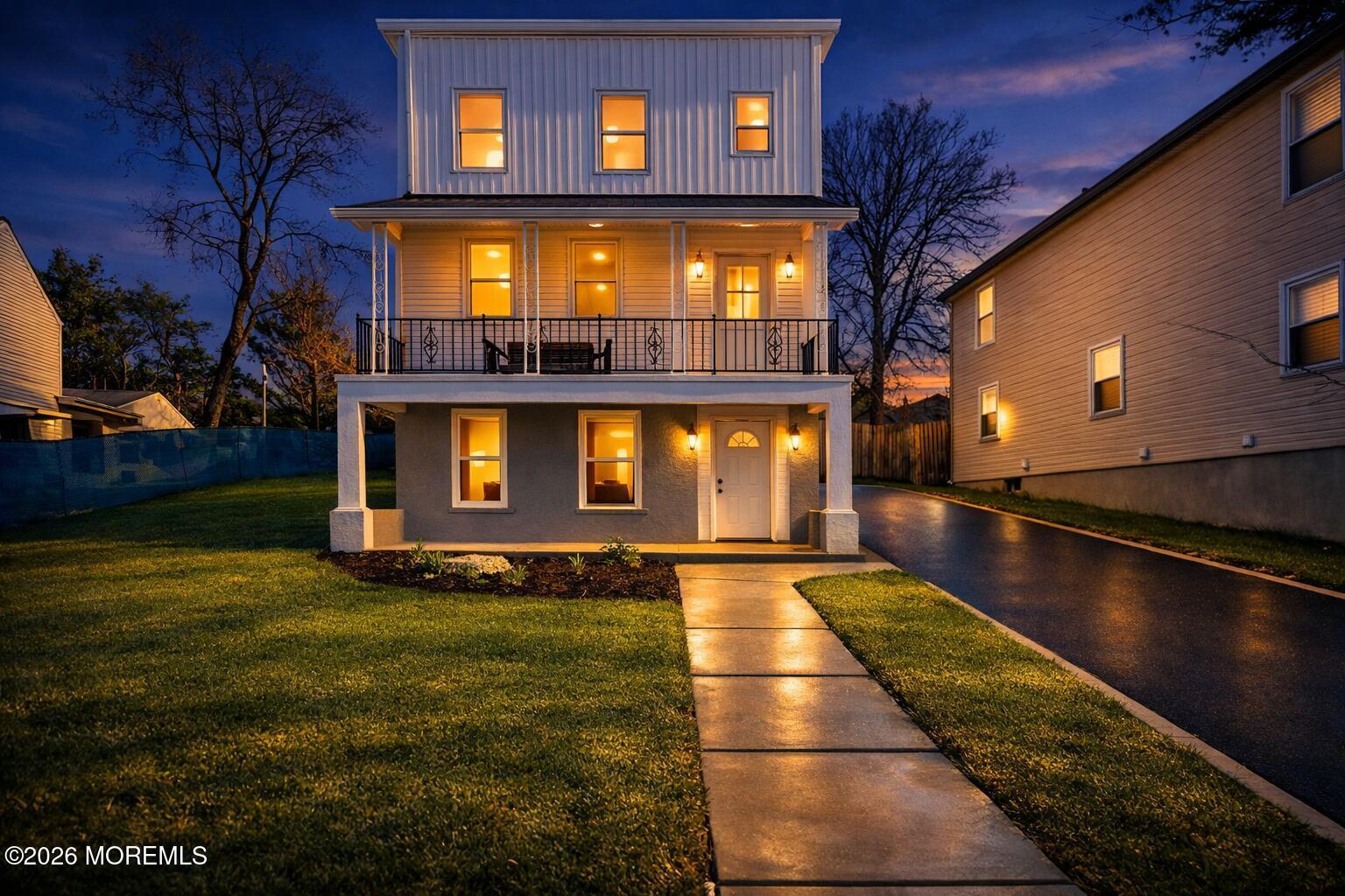 Image 2: E030DDAA-E39B-4CF2-AA05-A01CDF551F3F