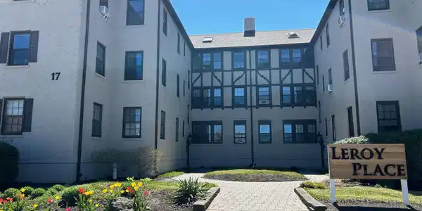 17 Leroy Place Unit 2B