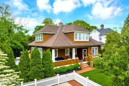 18 Hubbard Park