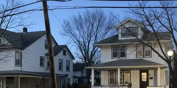 263 Bordentown Avenue