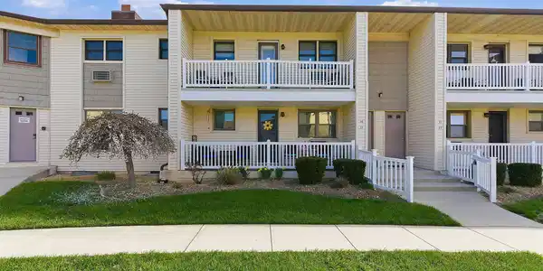 35 Wharfside Drive