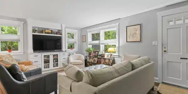 116 Manor Drive