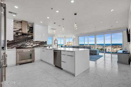 432 Ocean Boulevard N Unit 317