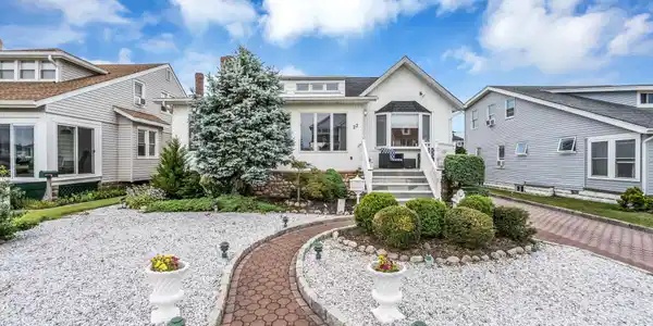 22 Parkway