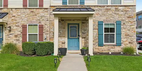 Image 3: 708 Bayside Ct