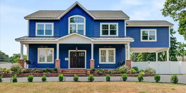 46 Monmouth Boulevard
