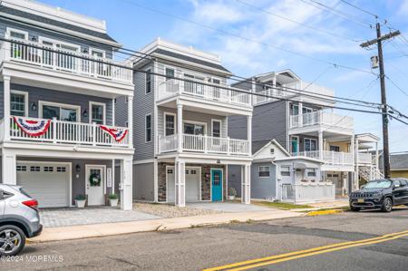 216 Sherman Avenue