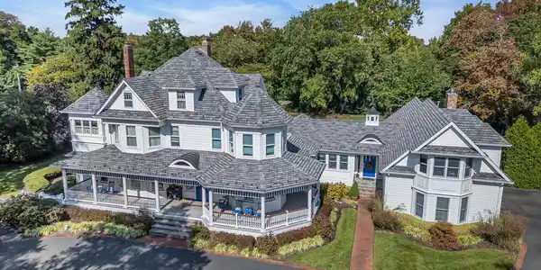 20 Hartshorne Lane