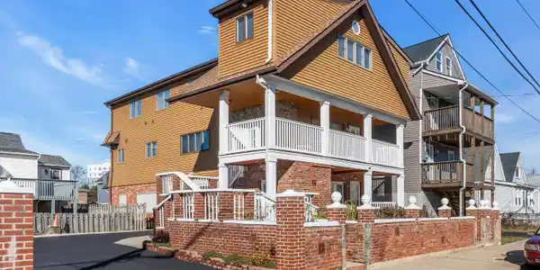 39 Oceanview Avenue