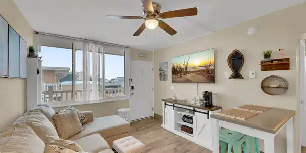 1515 Boulevard Unit 24