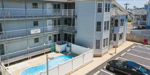 1418 Boulevard Unit 6