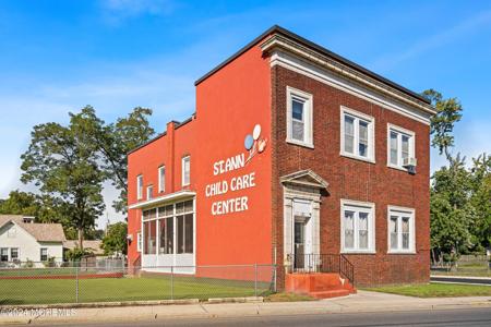 121 Main Street