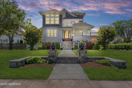 8 River Avenue
