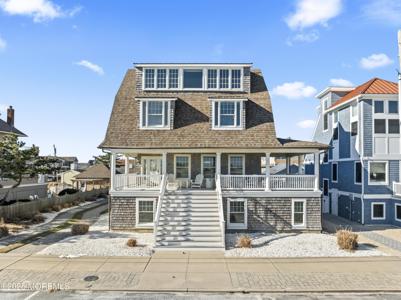 809 S Ocean Avenue
