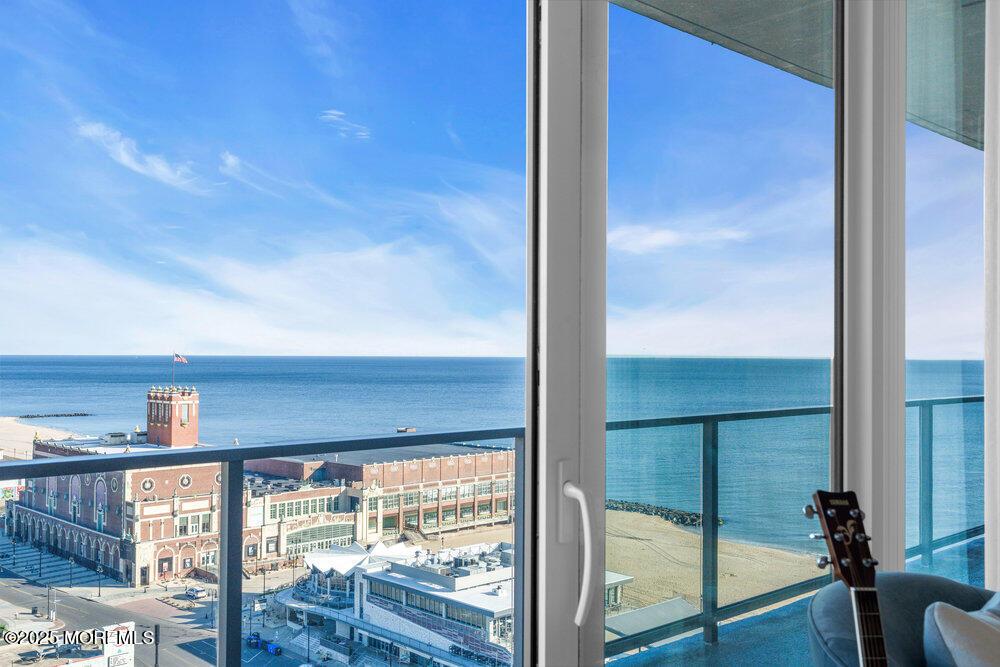 Image 2: dsc09873_810