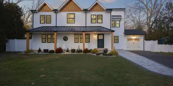 91 Davis Lane